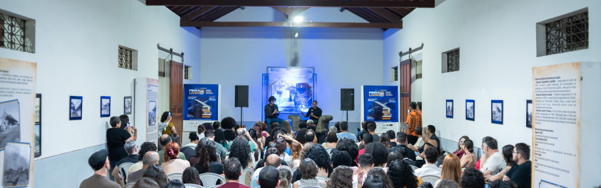 Feira do Livro - Dia 01 (75)