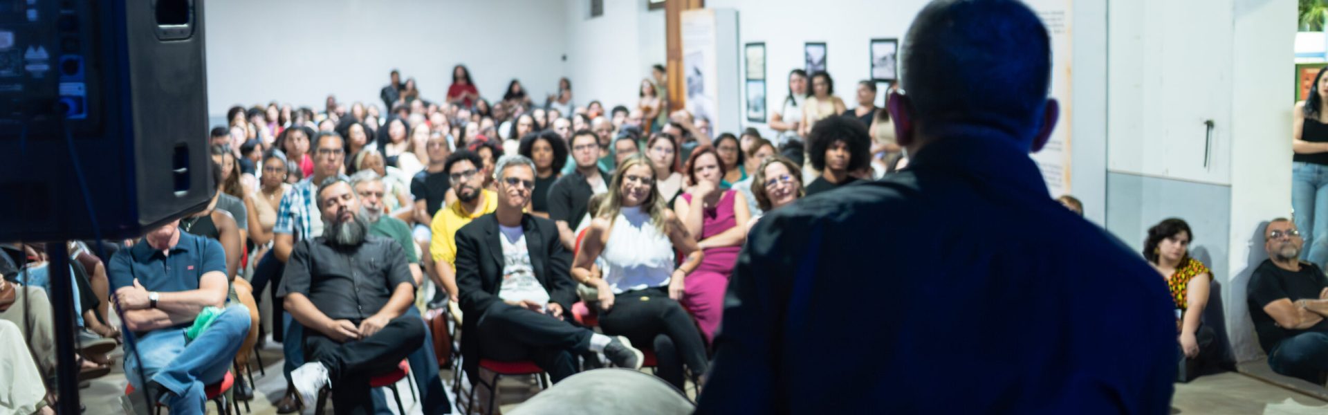 Feira do Livro - Dia 01 (99)